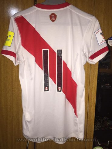 Peru Home football shirt 2015 - 2017