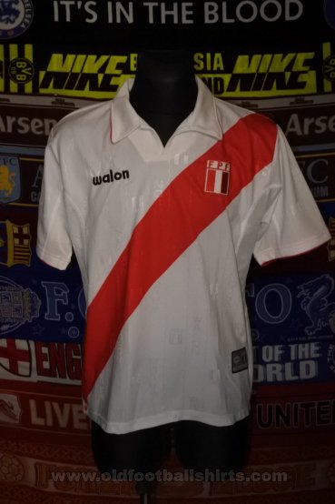 Peru Home football shirt 2005 - 2006