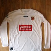 Away football shirt 2007 - ?