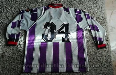 Real Valladolid Home football shirt 1997 - 1999
