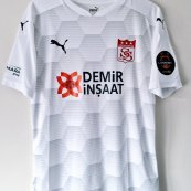 Dış Saha futbol forması 2020 - 2021