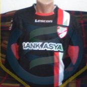 Away football shirt 2010 - 2011