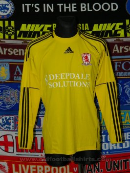 Middlesbrough Penjaga gol baju bolasepak 2010 - 2011
