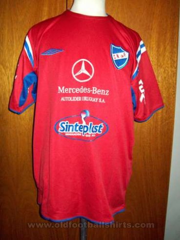 Nacional  Away football shirt 2006
