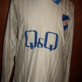 Nacional  Home football shirt 1985 sponsored by Q&Q
