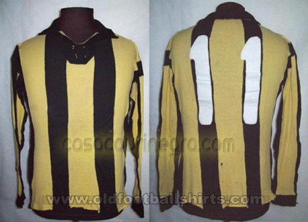 Penarol  Home football shirt 1966