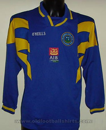 Bluebell United Home football shirt (unknown year)