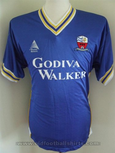 Nuneaton Borough Home football shirt (unknown year)