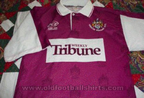 Nuneaton Borough Away football shirt 1998 - 1999