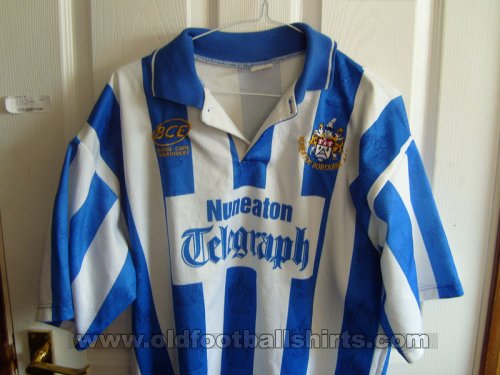 Nuneaton Borough Home football shirt 1998 - 1999