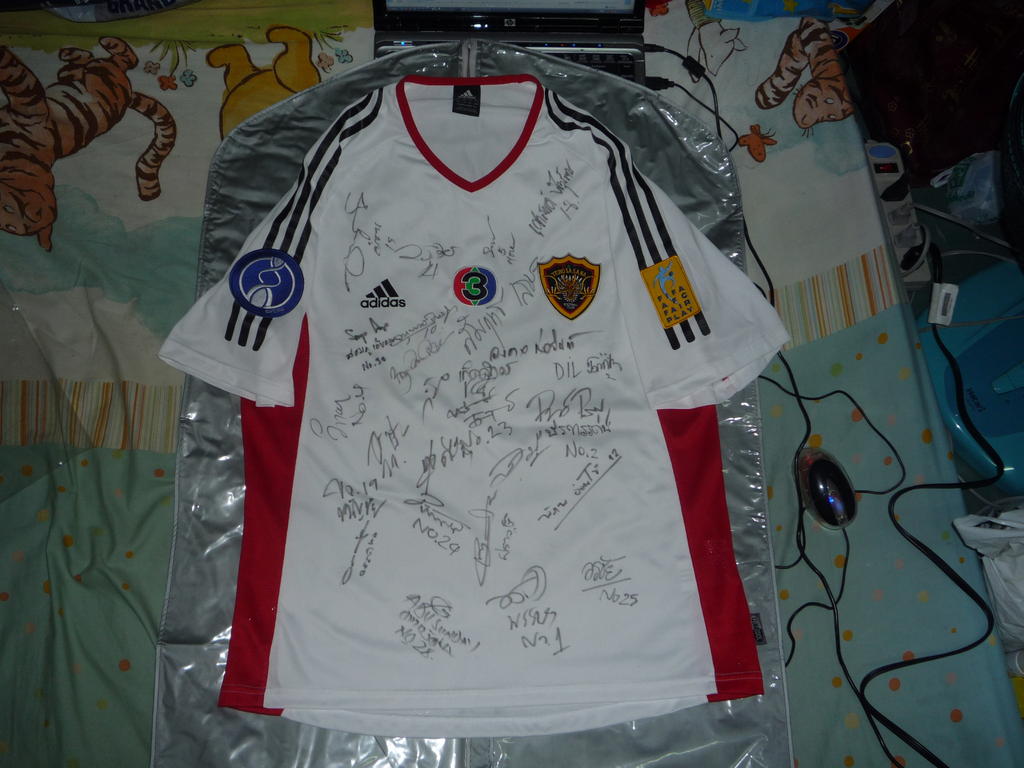 Maillot FBT Bec Tero Sasana 2012 – Foot Jaune Taille L Homme (Thaïlande)