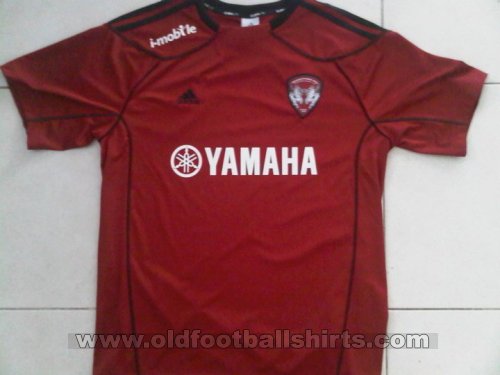 Muangthong United Home football shirt 2010 - 2011