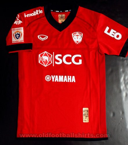 Muangthong United Home football shirt 2013