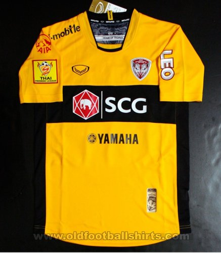 Muangthong United Goalkeeper football shirt 2012