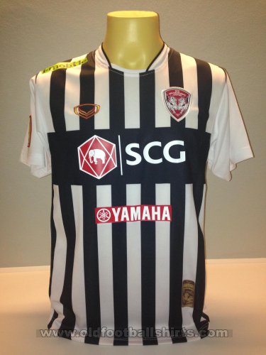 Muangthong United Away football shirt 2012 - ?