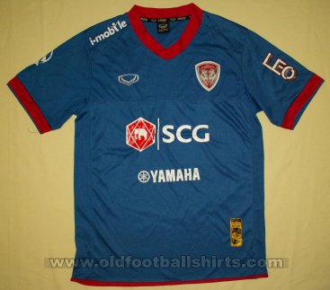 Muangthong United Third football shirt 2013