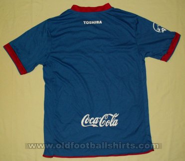 Muangthong United Third football shirt 2013