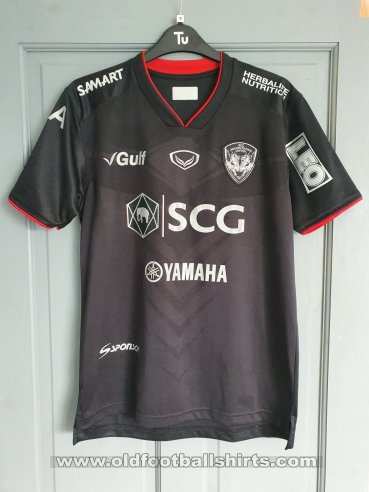 Muangthong United Away football shirt 2019