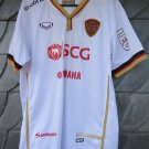 Away football shirt (unknown year)