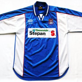 Stalybridge Celtic Home football shirt 2002 - 2003 sponsored by Stepan