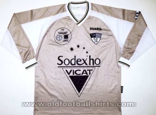 Grenoble Foot 38 Away football shirt 2001 - 2002