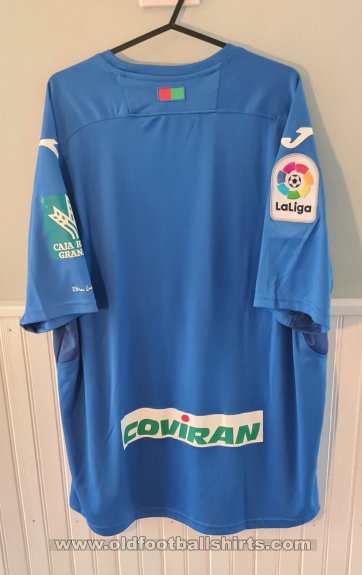 Granada CF Goalkeeper football shirt 2017 - 2018