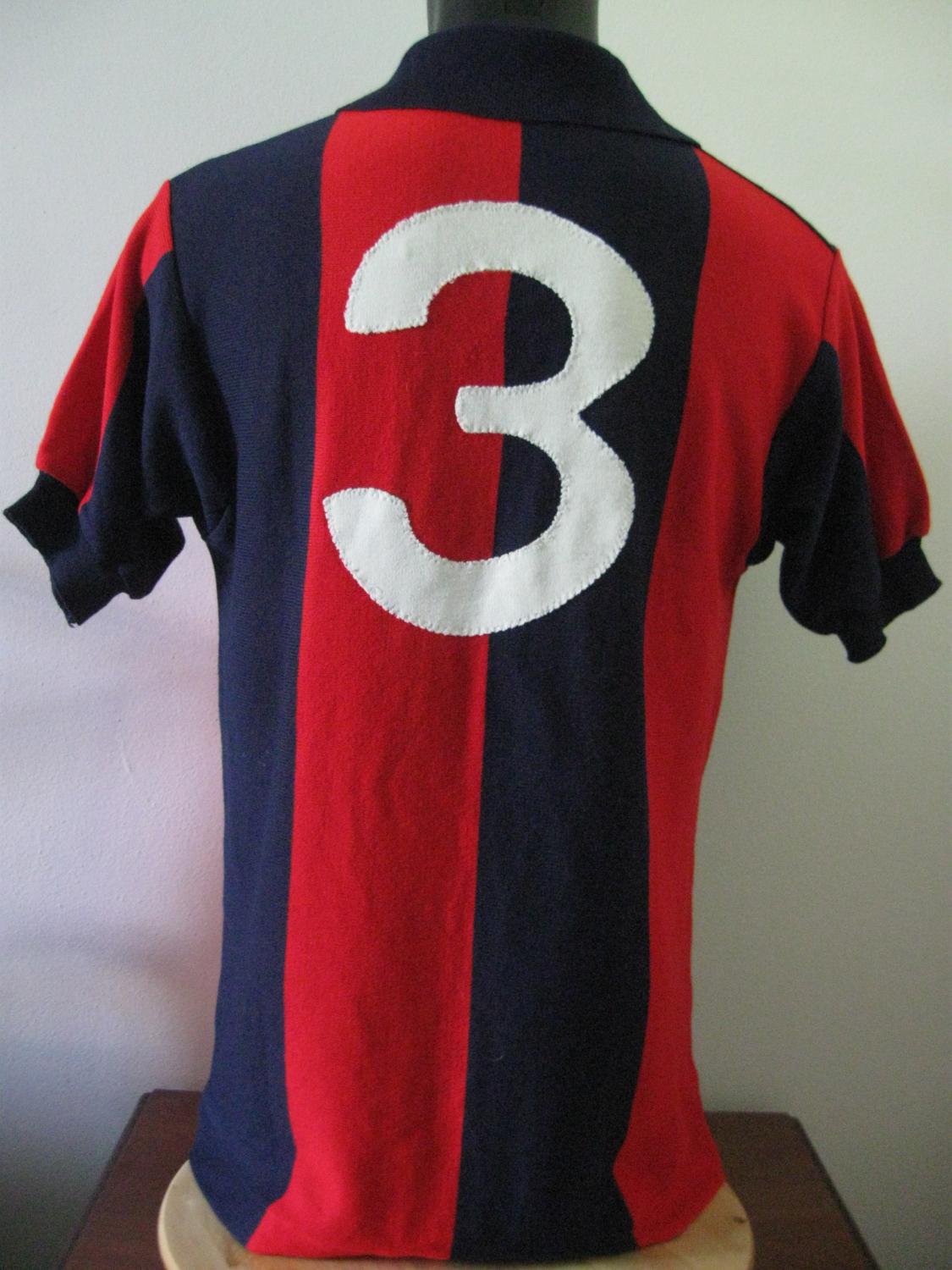 Bologna Home FußballTrikots 1985.