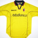 Third football shirt 2001 - 2002