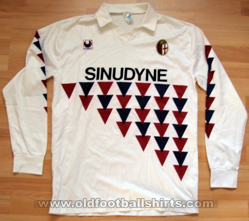 Bologna Away football shirt 1990 - 1992