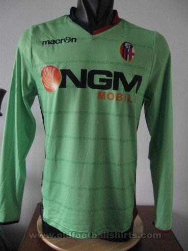 Bologna Third football shirt 2013 - 2014