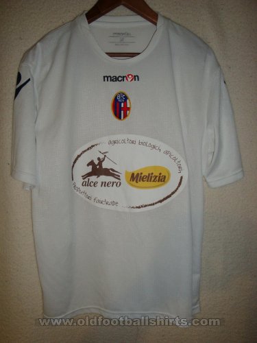Bologna Unknown shirt type (unknown year)