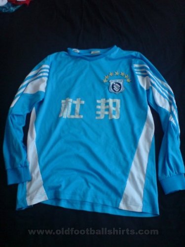 Dalian Shide Home football shirt 2005