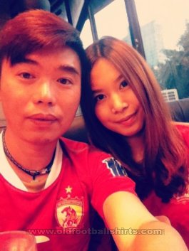 Guangzhou Evergrande  Home football shirt 2011 - 2012