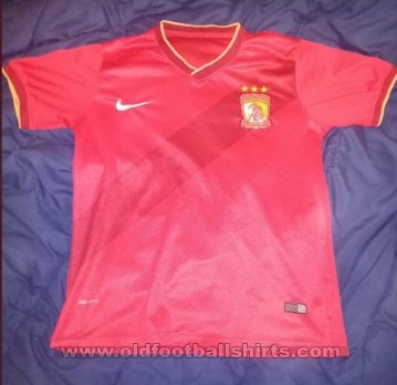 Guangzhou Evergrande  Home football shirt 2014 - 2015