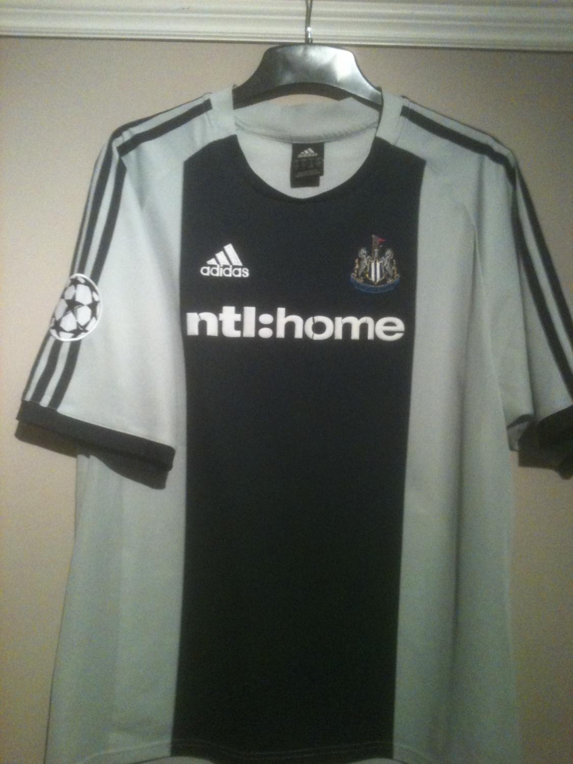 Newcastle Away football shirt 2002 - 2003. Sponsored by NTL