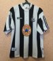 Newcastle Home fotbollströja 1995 - 1997