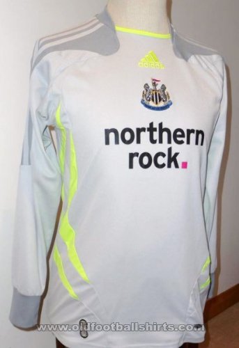 Newcastle Goalkeeper football shirt 2007 - 2009