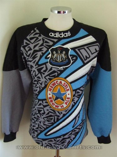 Newcastle שוער חולצת כדורגל 1995 - 1996