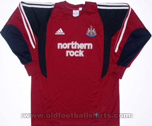 Newcastle Goalkeeper football shirt 2004 - 2005