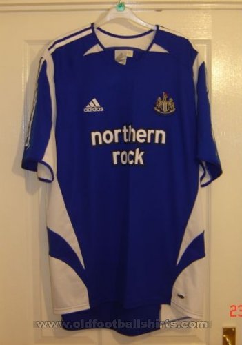 Newcastle Tredje fotbollströja 2005 - 2006