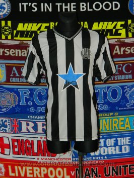 Newcastle Replika retro baju bolasepak 1983 - 1985