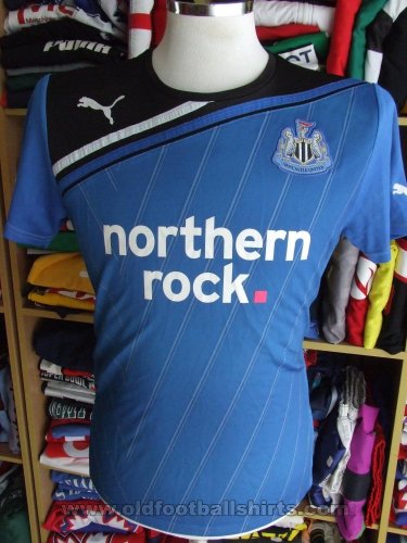 Newcastle Training/Leisure football shirt (unknown year)