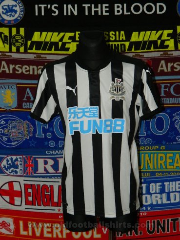 Newcastle Home football shirt 2017 - 2018