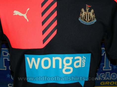 Newcastle Тренировочная/Повседневная футболка 2015 - 2016