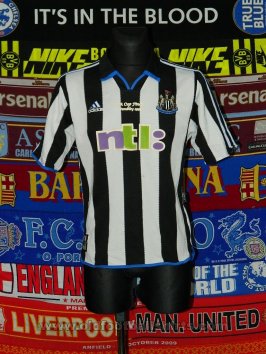 Newcastle Copa Camiseta de Fútbol 1999