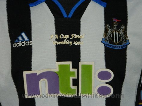 Newcastle Maillot de coupe Maillot de foot 1999