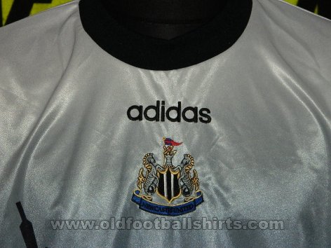 Newcastle Training/Leisure football shirt 1997 - 1998