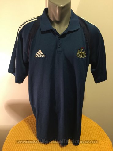 Newcastle Training/Leisure football shirt 2004 - 2005