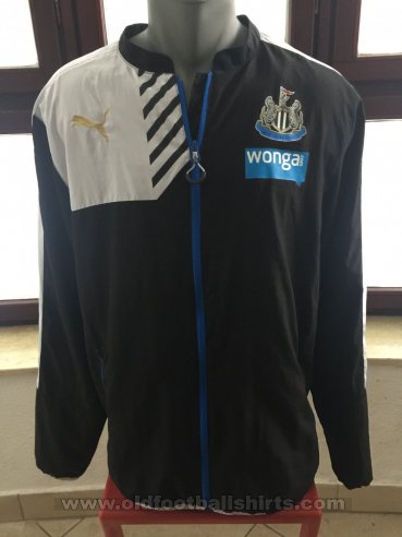 Newcastle Тренировочная/Повседневная футболка 2015 - 2016