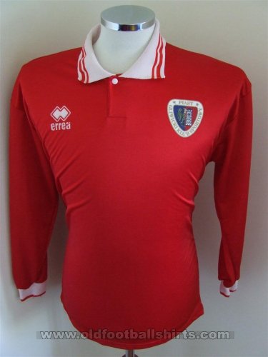 Piast Gliwice Home football shirt (unknown year)